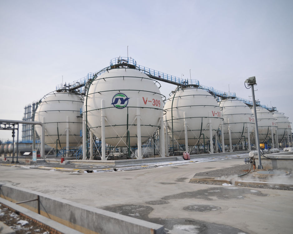 Sleeping storage tanks of n-Hexane